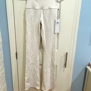 Alo Airbrush High Waist Bootcut Legging